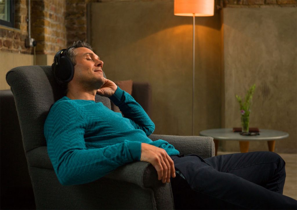 Kokoon Always-on Sleep Aiding AI-Driven Headphones