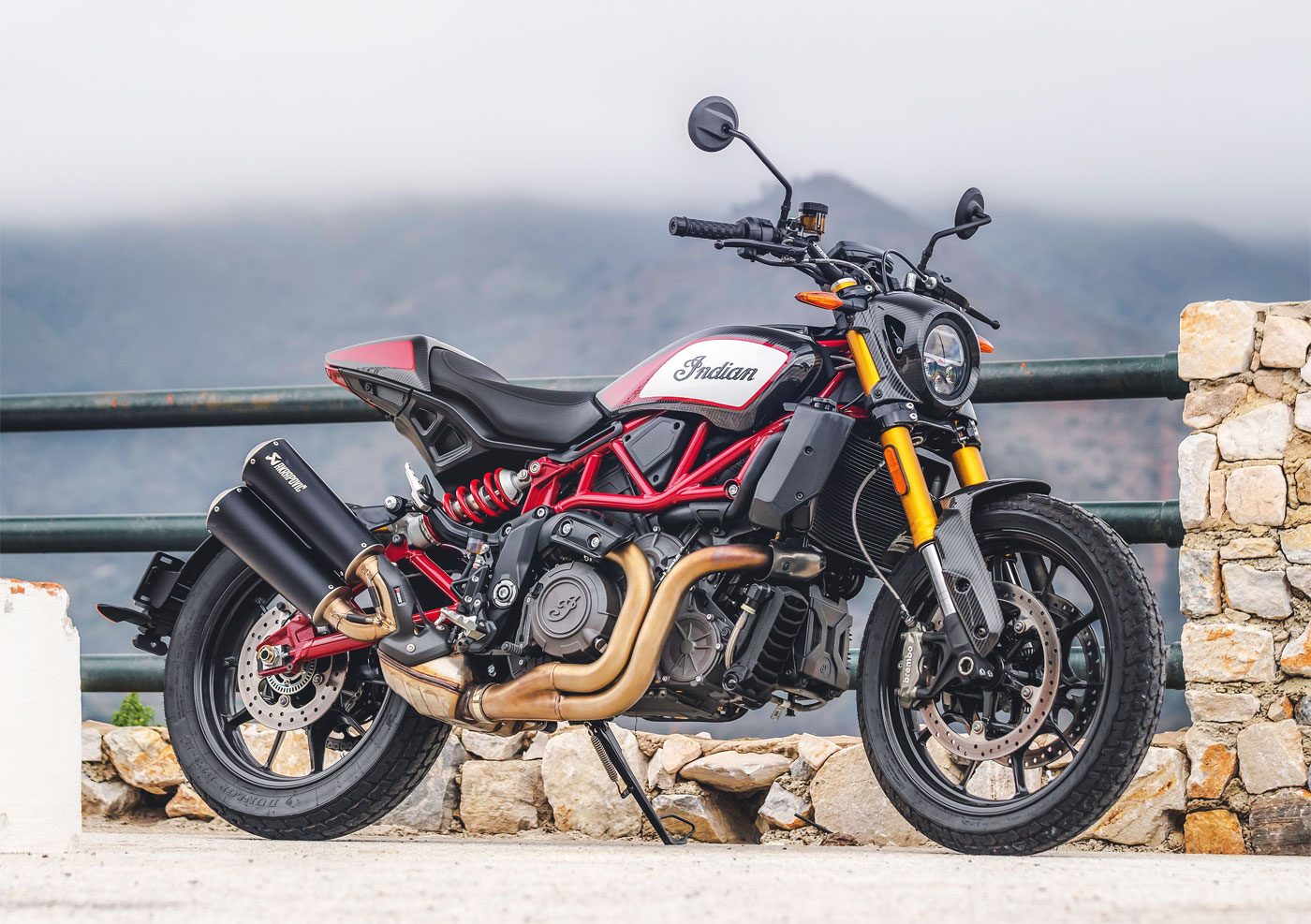 Indian Motorcycle's FTR 1200 Carbon Is Fast, Turbulent And Raucous