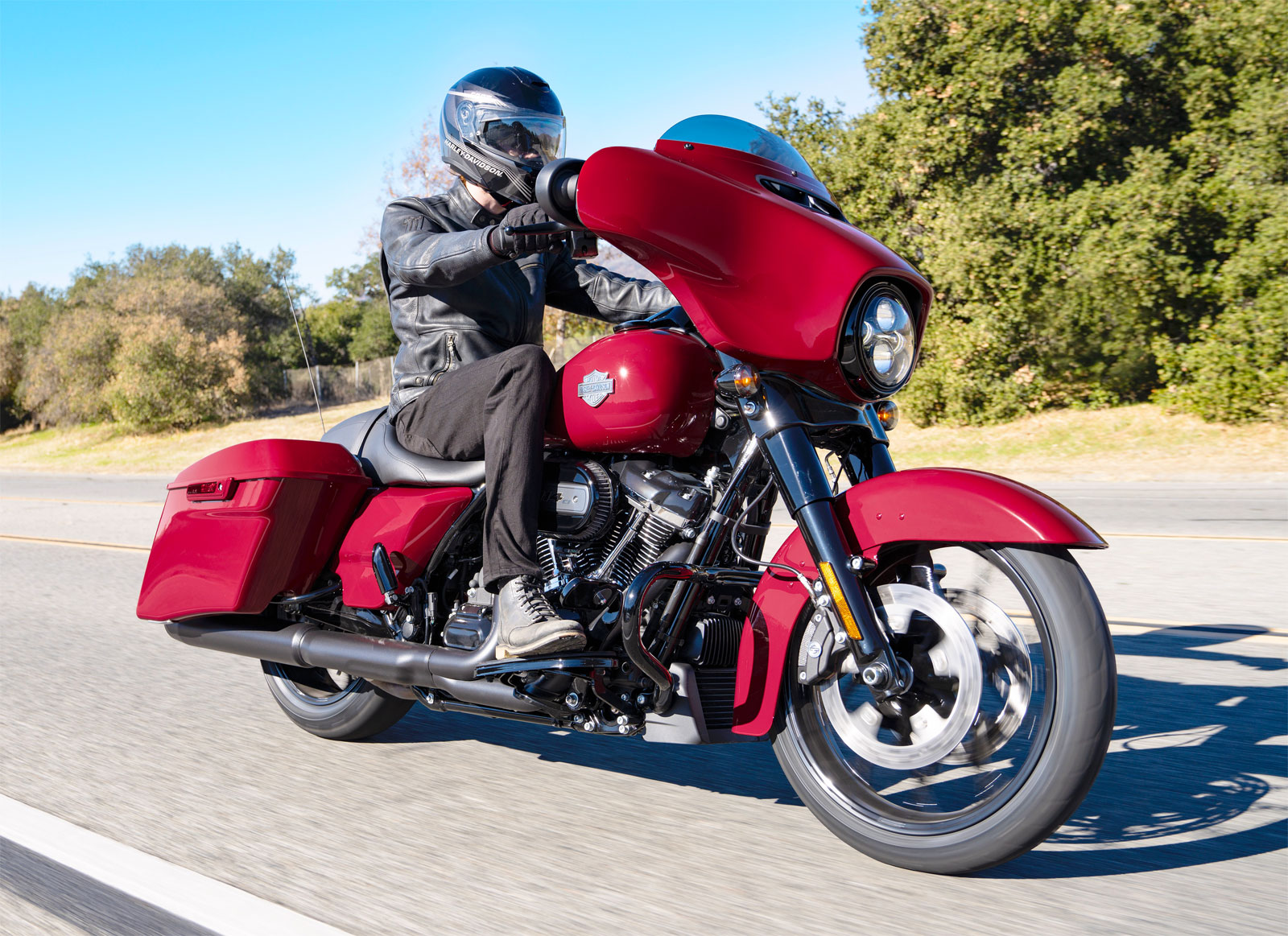 How The 2021 Harley-Davidson Street Glide Special Performs On The Road