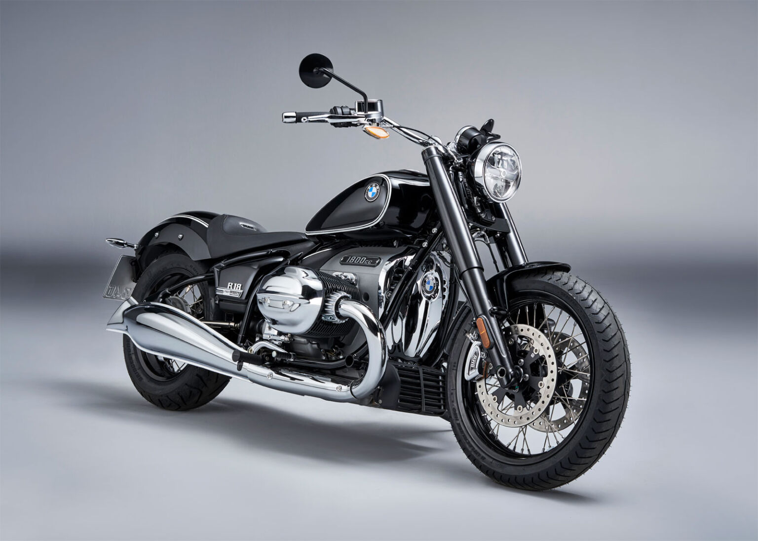 The BMW R 18 Is A Gorgeous Cruiser And An Amazing Ode To The Past