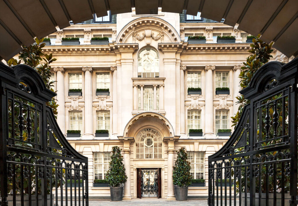 Knightsbridge Circle's Elite Tier: The World's Most Expensive Concierge Service