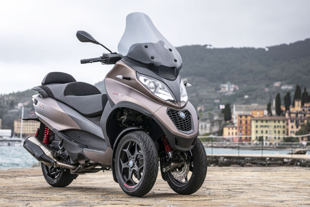 Piaggio MP3 500 hpe Sport Advance, el scooter de tres ruedas