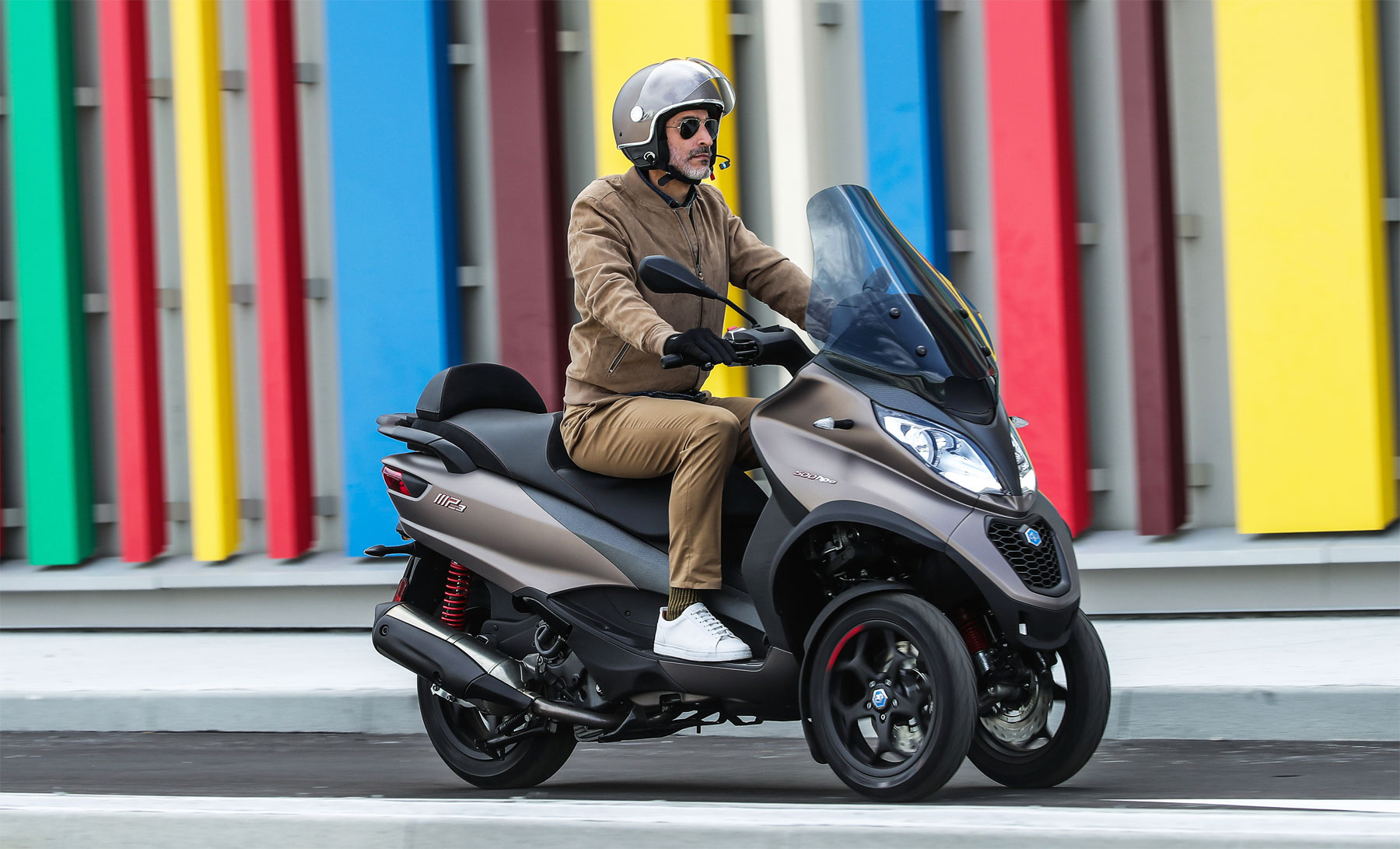 MP3 500 HPE Sport Advanced, le scooter 3 roues à absolument