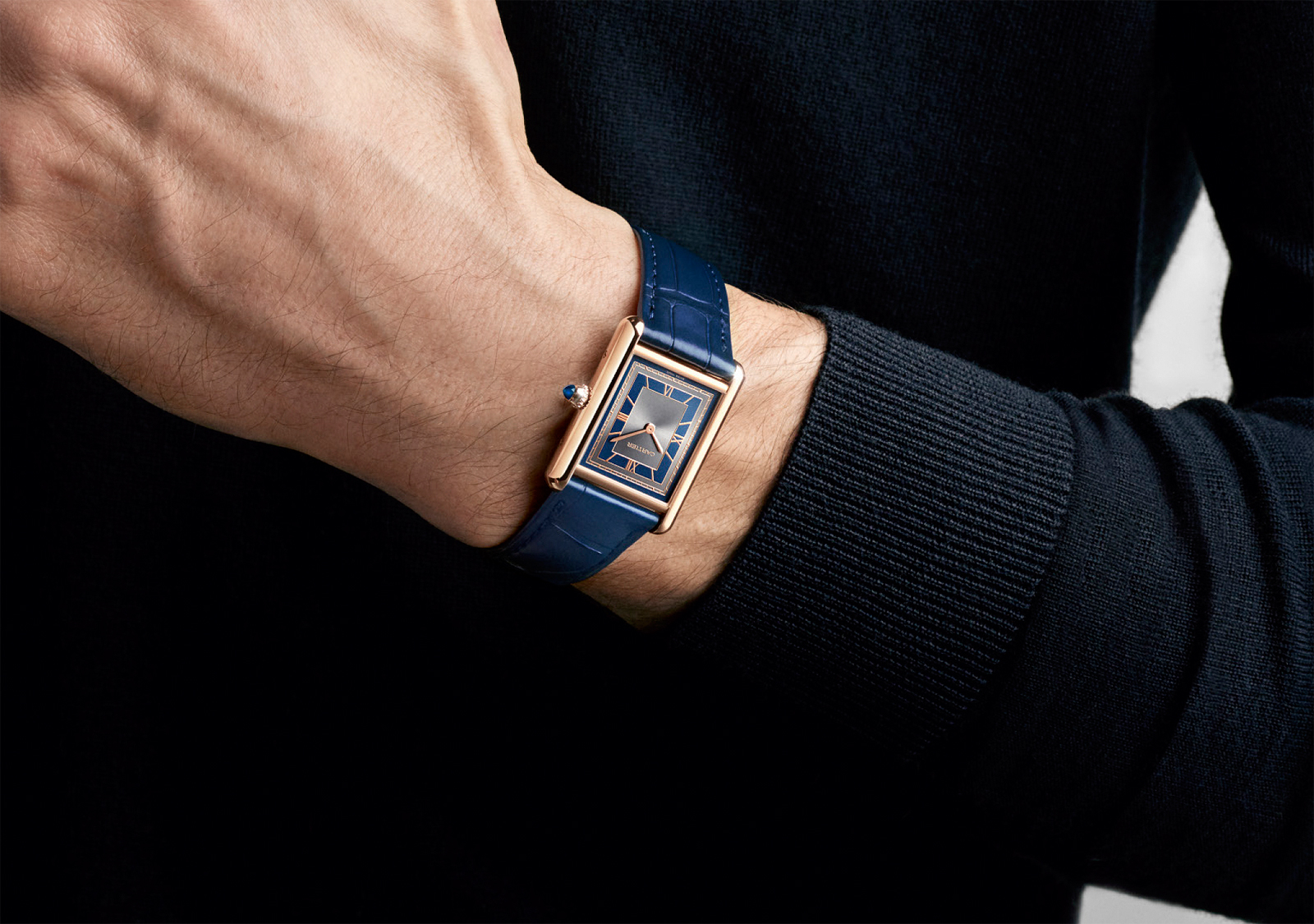 The New Cartier Tank Must Watch Is Set To Inspire A New Generation   The New Cartier Tank Must Gold Blue Mens 