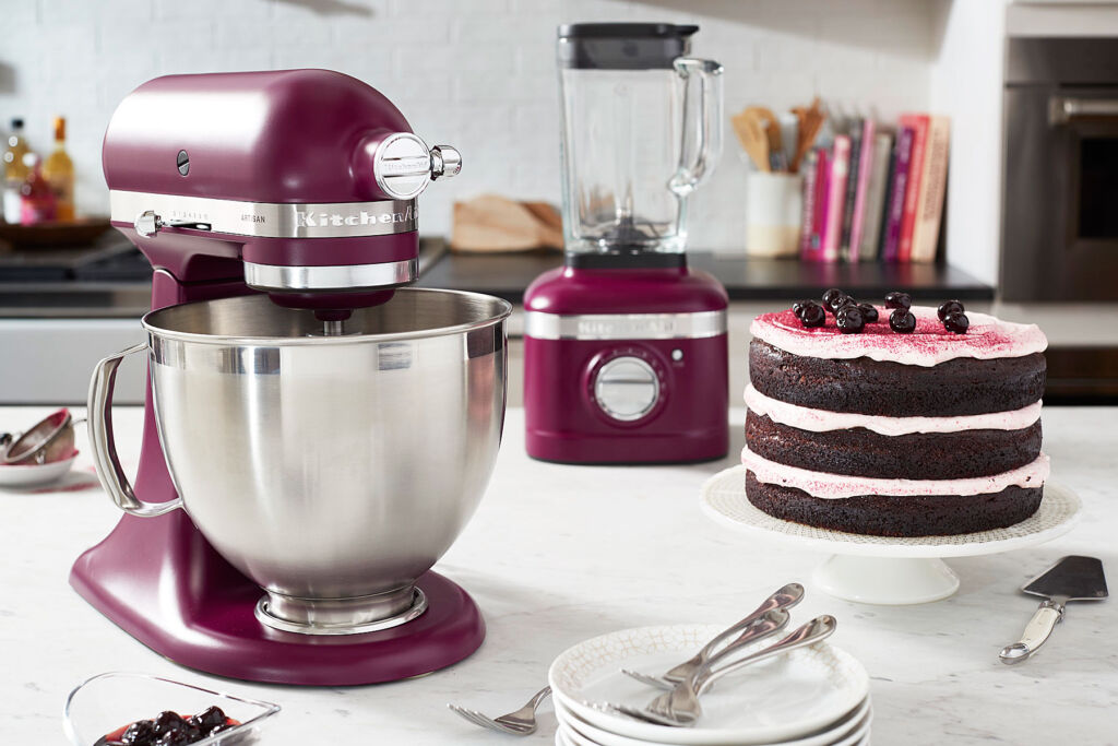 https://www.luxuriousmagazine.com/wp-content/uploads/2022/03/KitchenAid-Mixer-and-Blender-in-Beetroot-colour-1024x683.jpg
