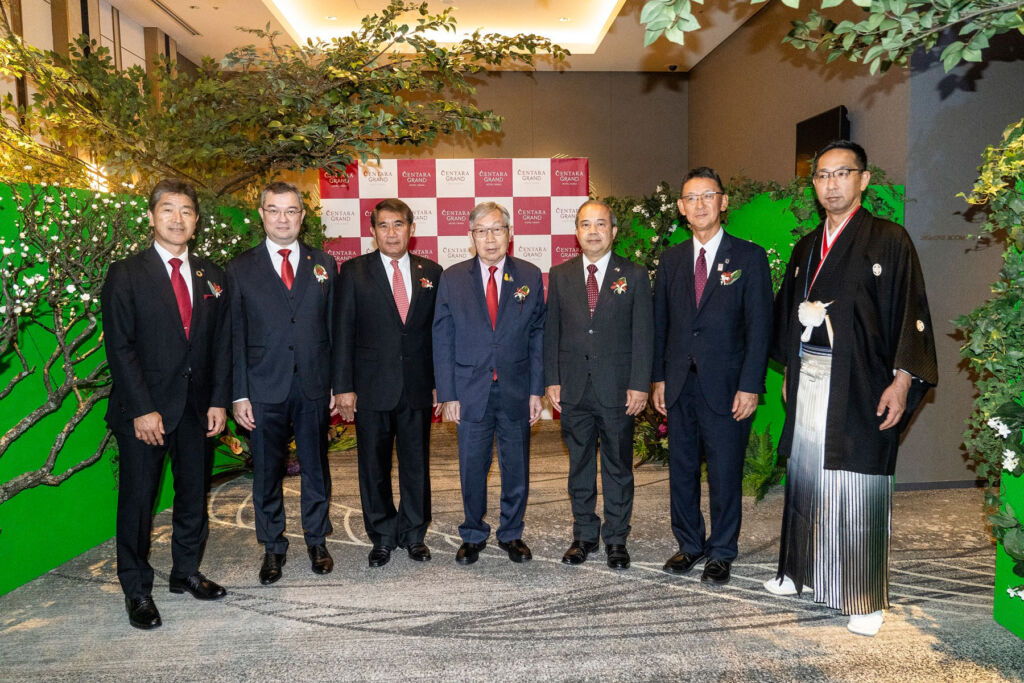 Some of the specially invited guests posing for a group photograph