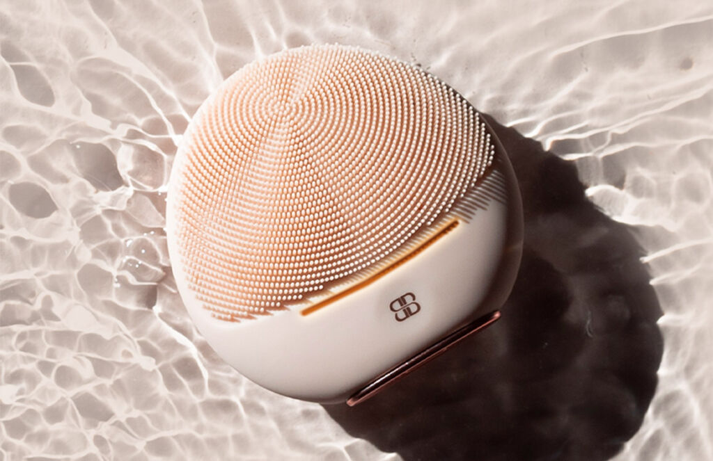 The Beautifect HeatSonic Makes Daily Skin Cleansing an Indulgence