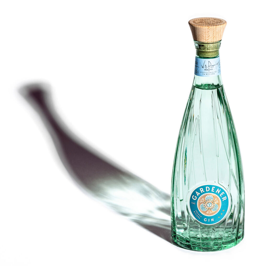 An image created by Nicolas Facenda showing the bottle of gin