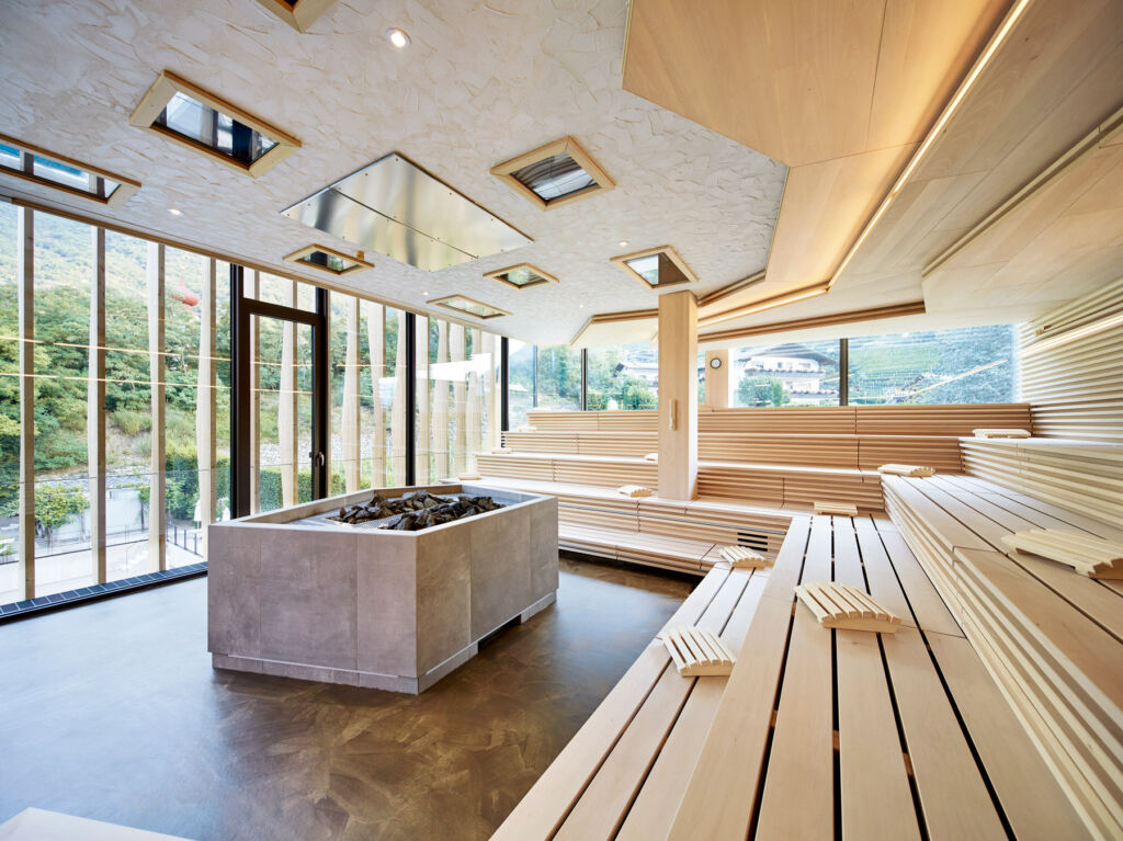 Dolce Vita Hotels Launches Sauna Retreats Led by World Champion Sauna Masters