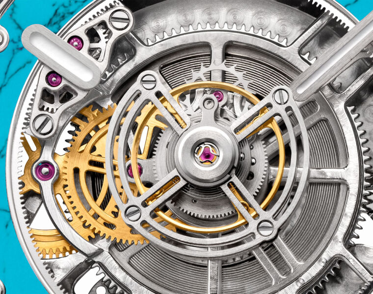 Kross Studio Unveils KS 06 Titanium Turquoise Watch - Limited to 10 Pieces 14