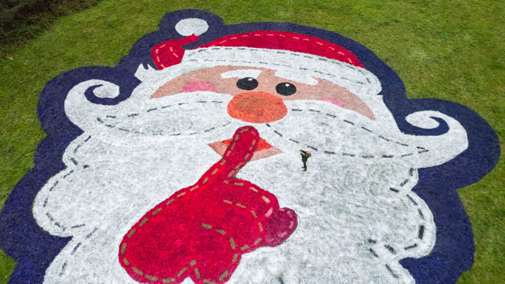 Giant Chalk Santas Have Appeared on Hillsides Across the UK