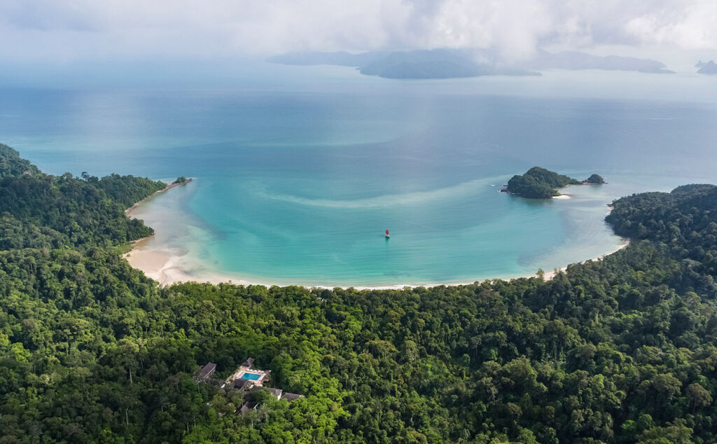 The location of the Datai on the coast